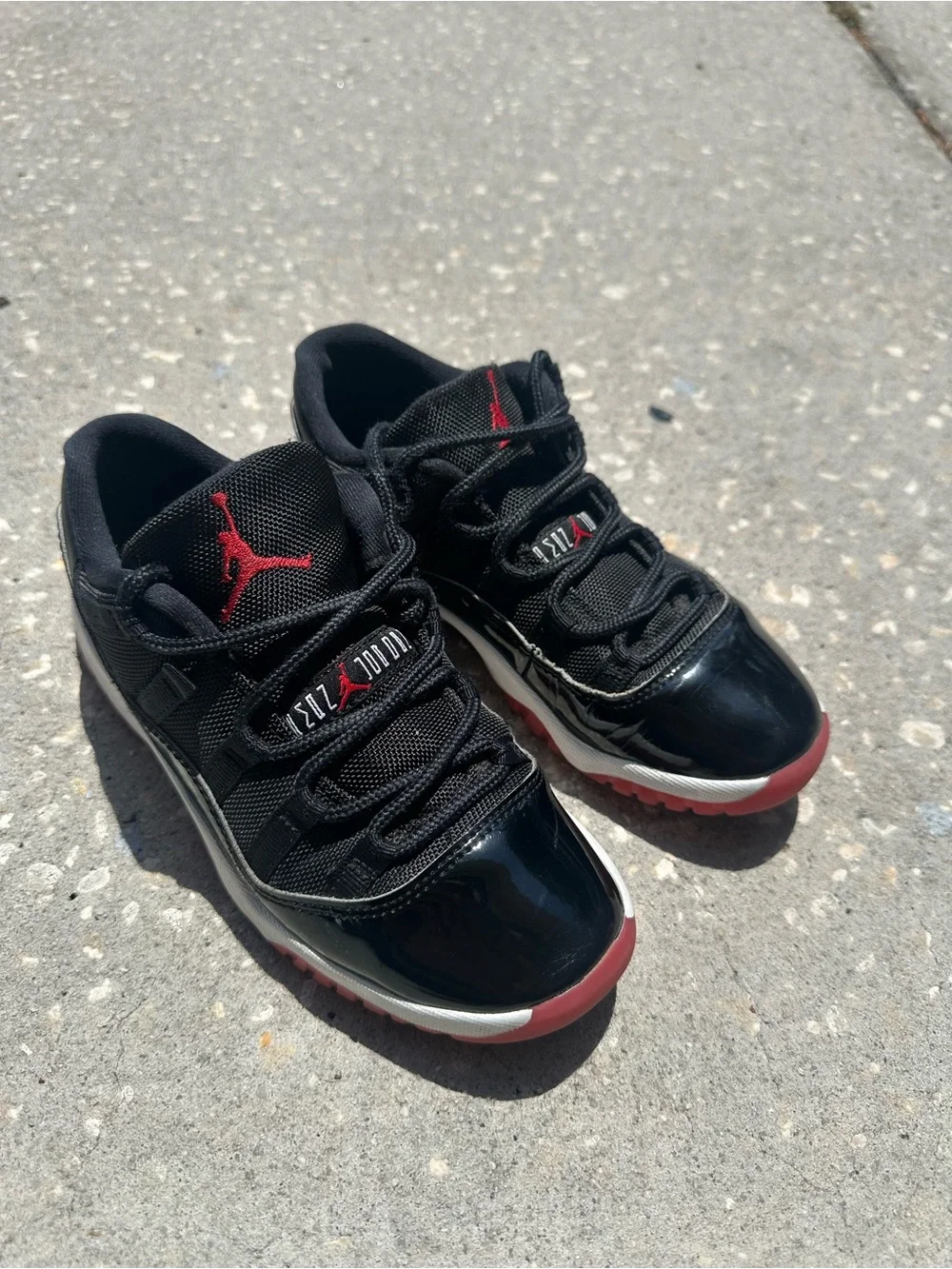Nike Boys Air Jordan 11 FV5116-006 Black Leather Lace-Up Sneakers Size 2.5Y